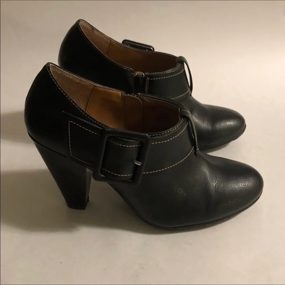 Jaclyn Smith Shoes Women’s Size 8.5M Bootie Heels Black Side Zip‎